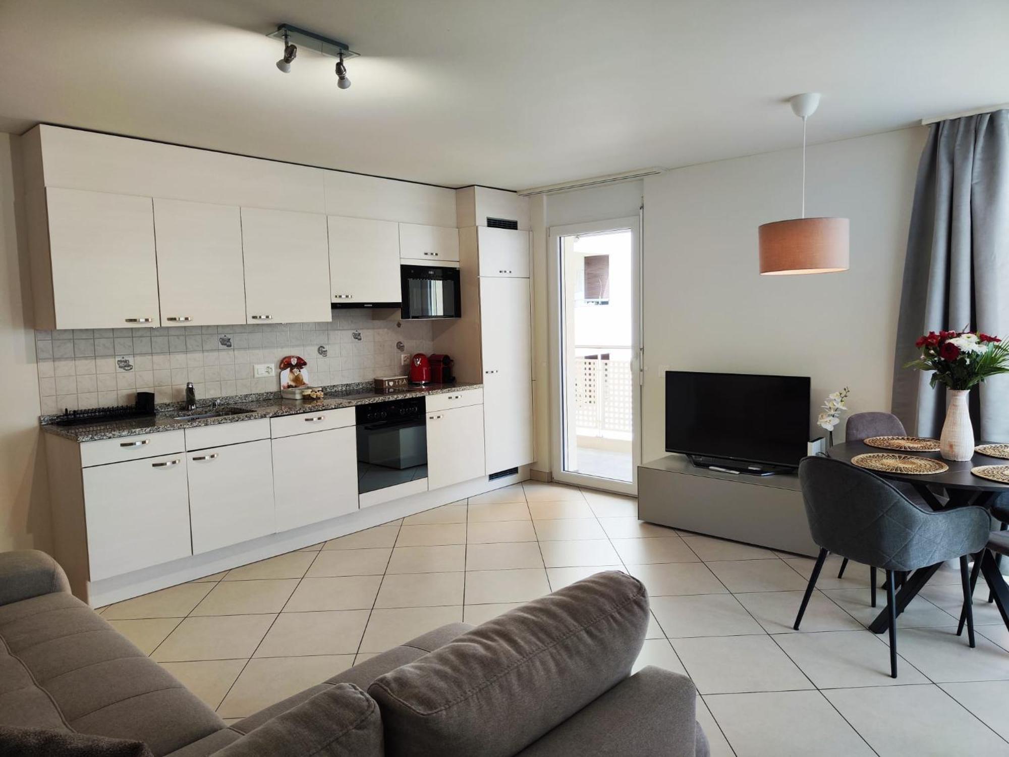 Casa Renoir - Schritte Zum Zee Apartment Locarno Ngoại thất bức ảnh
